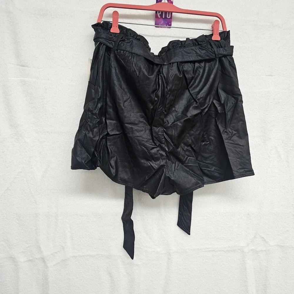 *NWT* Aeropostale XL black shorts w/ flap to look like skirt (skort) - Picture 7 of 8